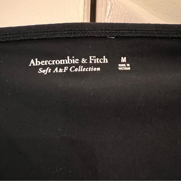 Abercrombie Black Long-Sleeve Seamless Fabric Corset Bodysuit - Picture 4 of 4